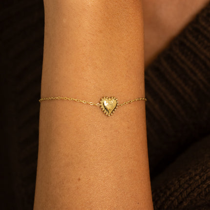 Bracelet - coeur aux contours milgrain
