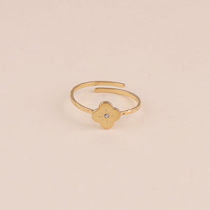 Bague - trèfle, étoile et cristal