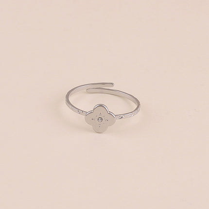 Bague - trèfle, étoile et cristal