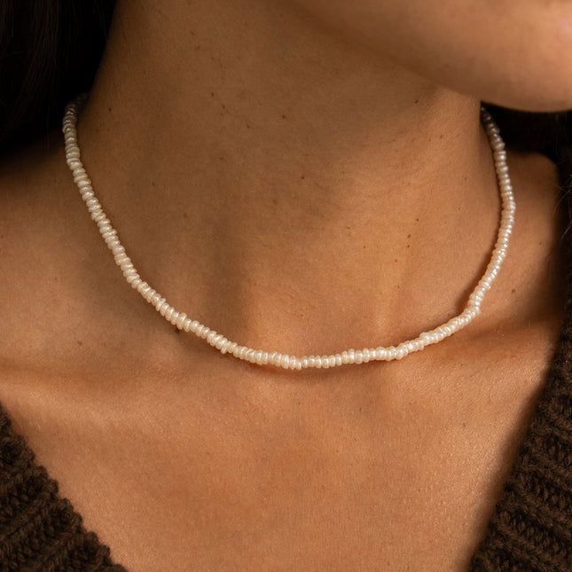 Collier - petites perles d'eau douce