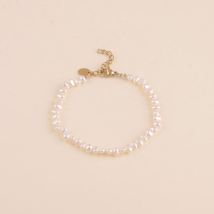 Bracelet sur fil - perles d'eau douce