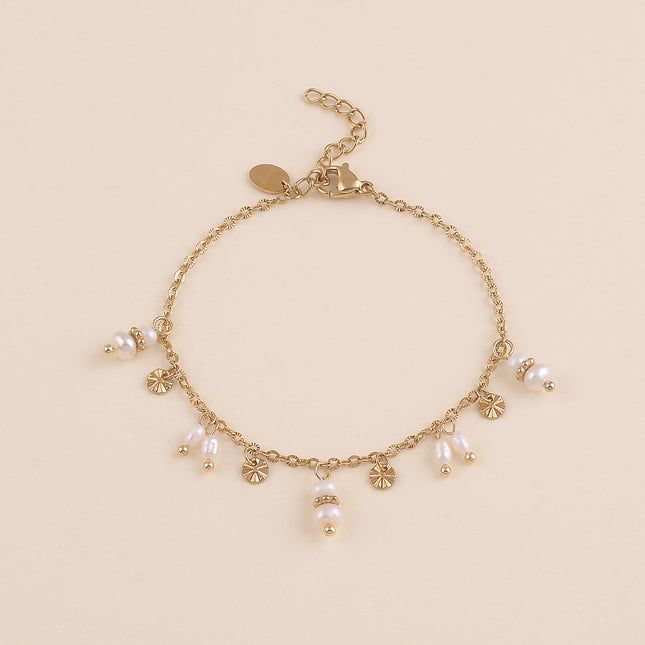 Bracelet - pampilles rondes finition étoile, perles d'eau douce