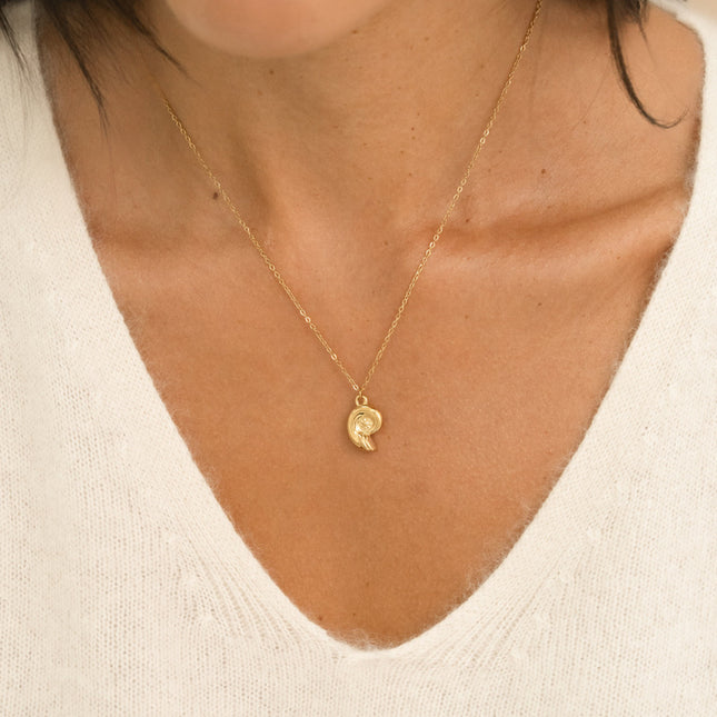 Collier - forme spiralée et soleil