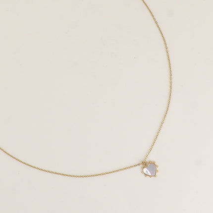 Collier - coeur contour grainé et finition nacre