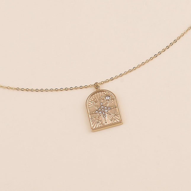 Collier - plaquette striée avec étoiles et cristaux