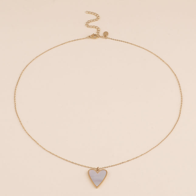 Collier - coeur en nacre