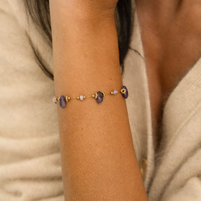 Bracelet - chaîne avec boules et pierres naturelles