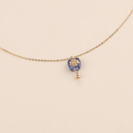 Collier - pierre naturelle carrée et trèfle