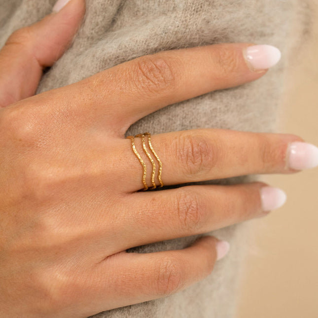 Bague - 3 anneaux fins ondulés et martelés
