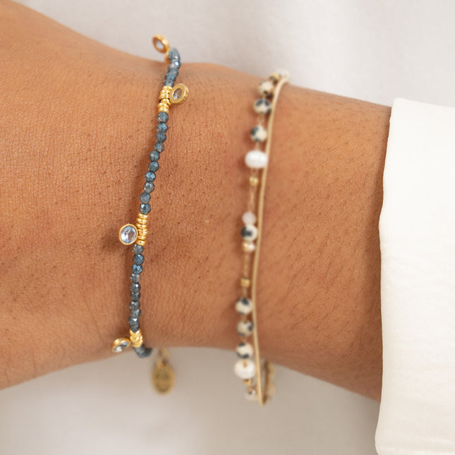Victory Bracelet - glass beads and round crystals
