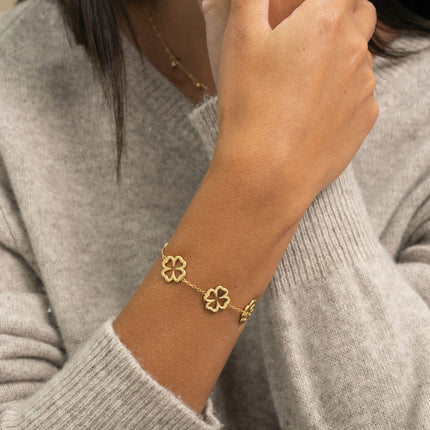 Bracelet - openwork clovers