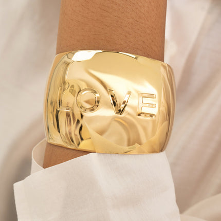 Cuff - LOVE inscription