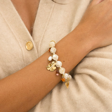 Bracelet sur cordon - perles en résine, pompon, soleil, étoile, fleur, coeurs, perles