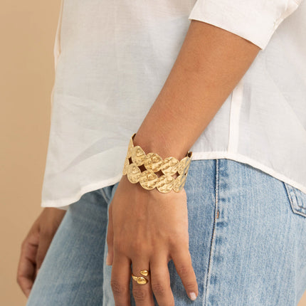 Orelle cuff - two rows of hammered circles
