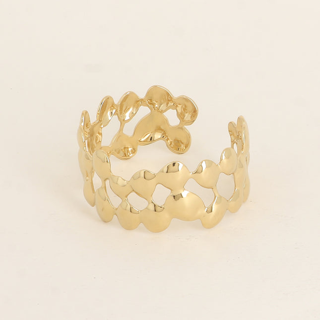 Cuff - openwork teardrop shapes