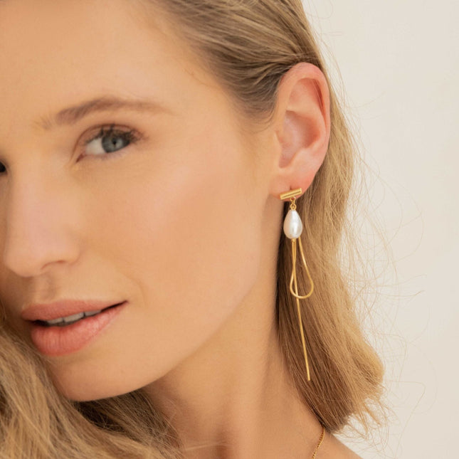 Korey stud earrings - acetate beads and dangling snake chain