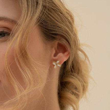 Gwendoline stud earrings - clover and natural stone