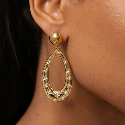 Boucles pendantes - goutte ajourée, étoiles gravées et oxydes de zirconium