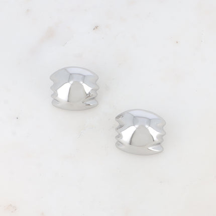 Boucles puces - pièce rectangulaire avec côtés ondulés