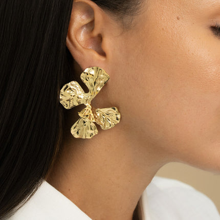 Boucles puces - grande pièce en feuillage texturé