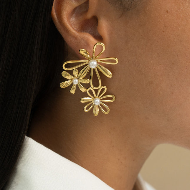 Stud earrings - 3 openwork flowers with white resin beads 40x56mm