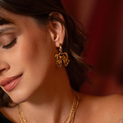 Danica L Creole earrings - pendant bow tie