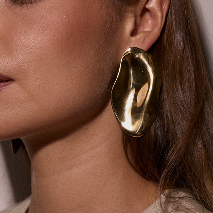 Boucles puces - grande pièce légèrement martelée