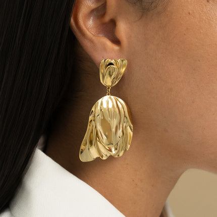 Boucles pendantes Célestine - motif feuillage
