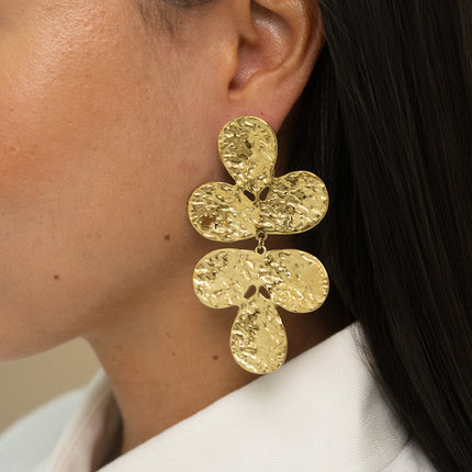 Dangle earrings - 2 textured three-leaf clovers