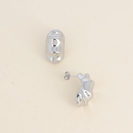 Boucles puces Noeline - pièce en forme de coquillage