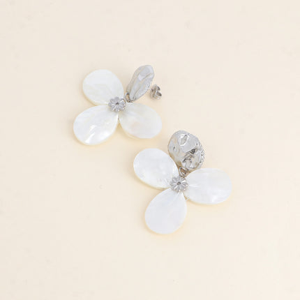Boucles pendantes Onda - trèfle à 3 feuilles nacrées