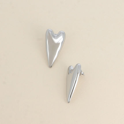 Boucles puces - pièce coeur allongé
