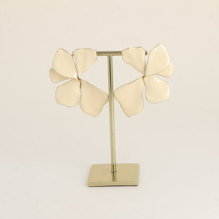 Elya stud earrings - enamelled foliage