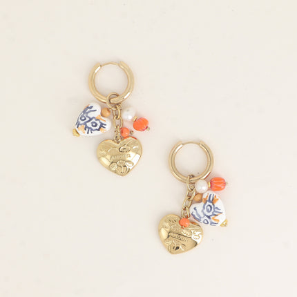 Créoles - coeur avec AMOUR et fleurs gravées, céramique et perles d'eau douce