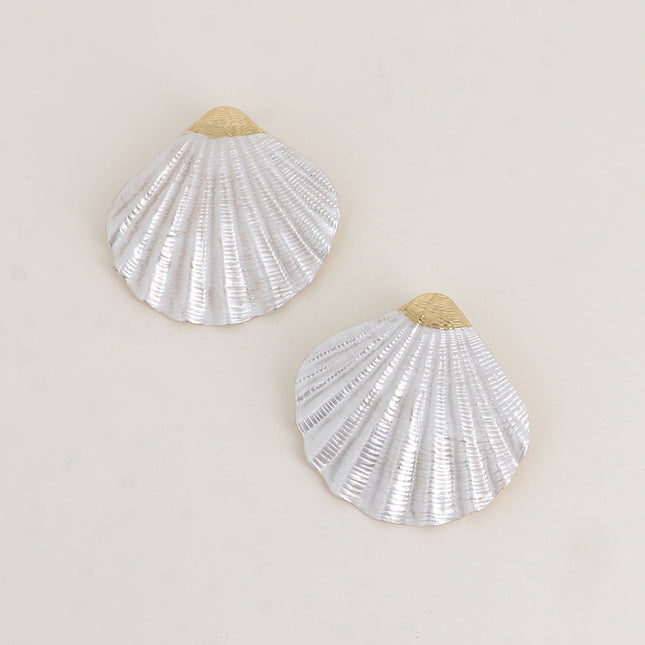 Boucles puces - gros coquillage émaillé