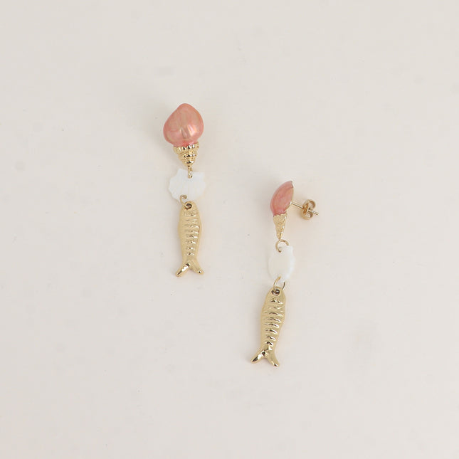 Boucles pendantes - 2 coquillages en émail et poisson