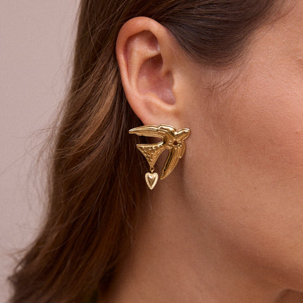 Stud earrings - bird and dangling heart