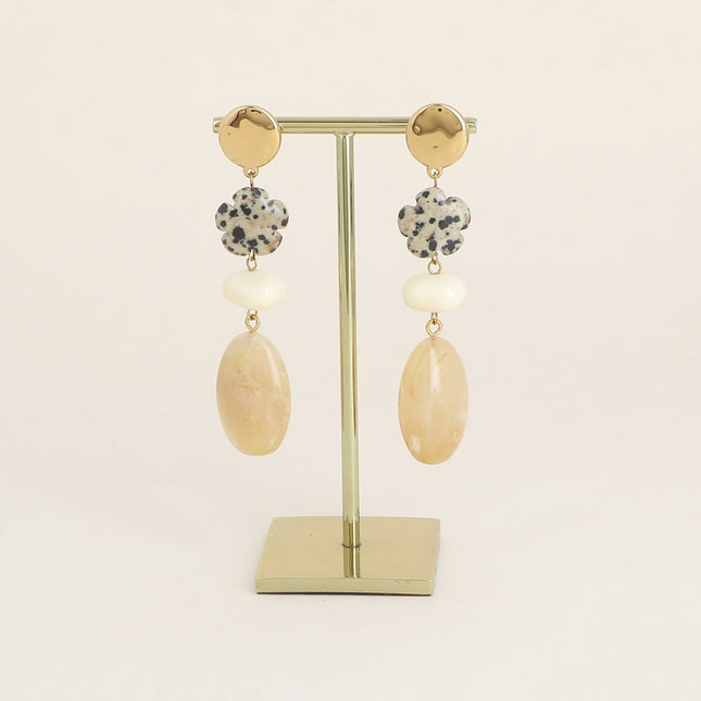 Boucles pendantes - pièce ovale plate, de perles fleur et 2 ovales en résine