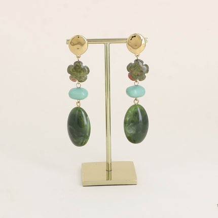 Boucles pendantes - pièce ovale plate, de perles fleur et 2 ovales en résine