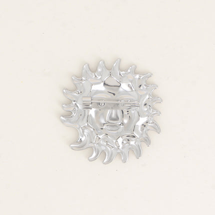 Pin's - motif en forme de soleil