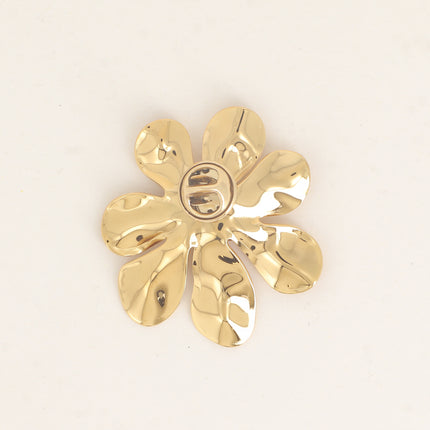 Pin - flower design