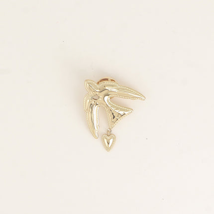 Pin's - motif oiseau et coeur