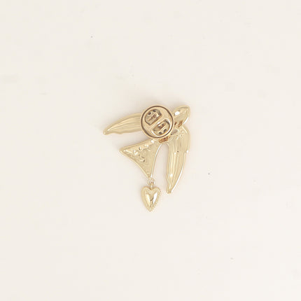 Pin's - motif oiseau et coeur
