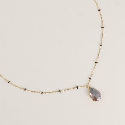 Collier - orné de cristaux de Swarovski® en forme de goutte, chaîne émaillée