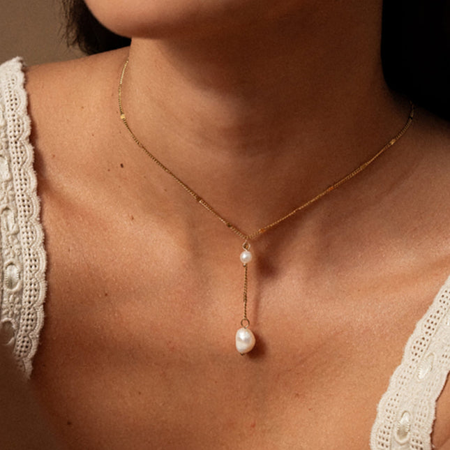Y-shaped necklace - freshwater pearls