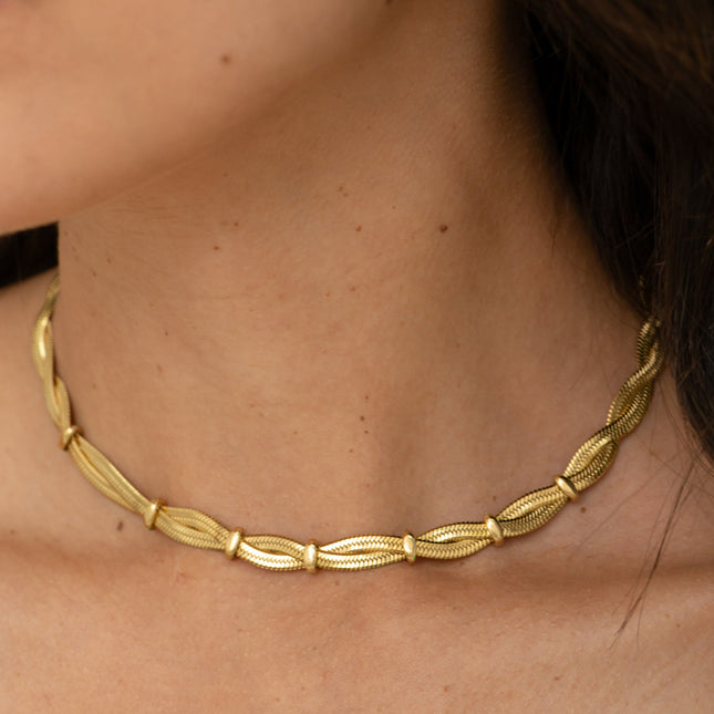 Necklace - mirror mesh with an interlaced effect
