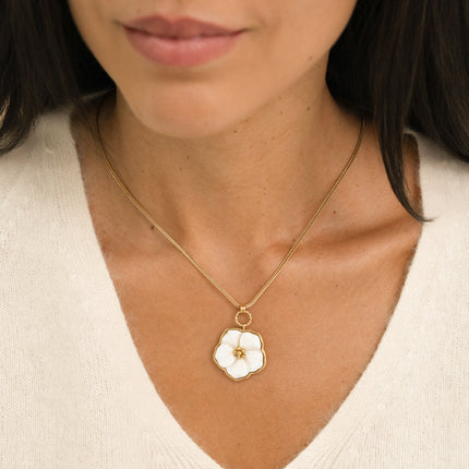 Collier - fleur nacrée