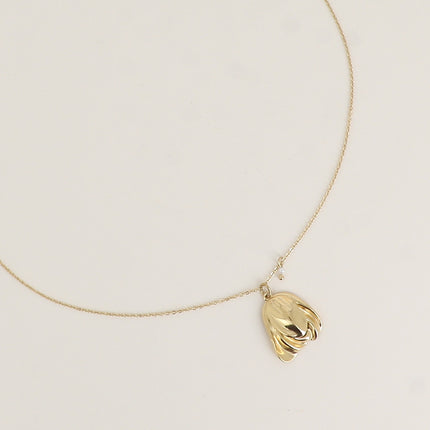 Collier - maillons ovales et pendentif drapé