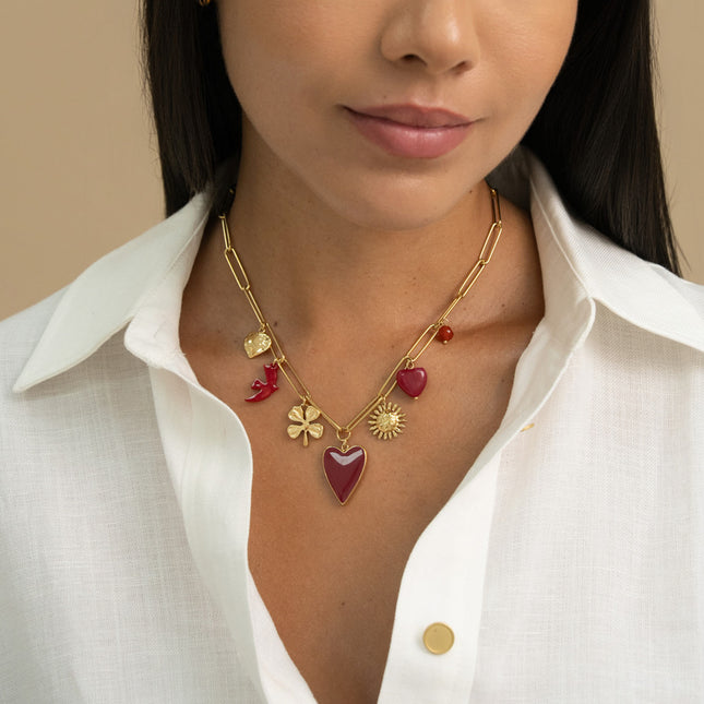 Collier - coeur martelé, oiseau en résine, coeur en émail, fleur, coeur en pierre naturelle
