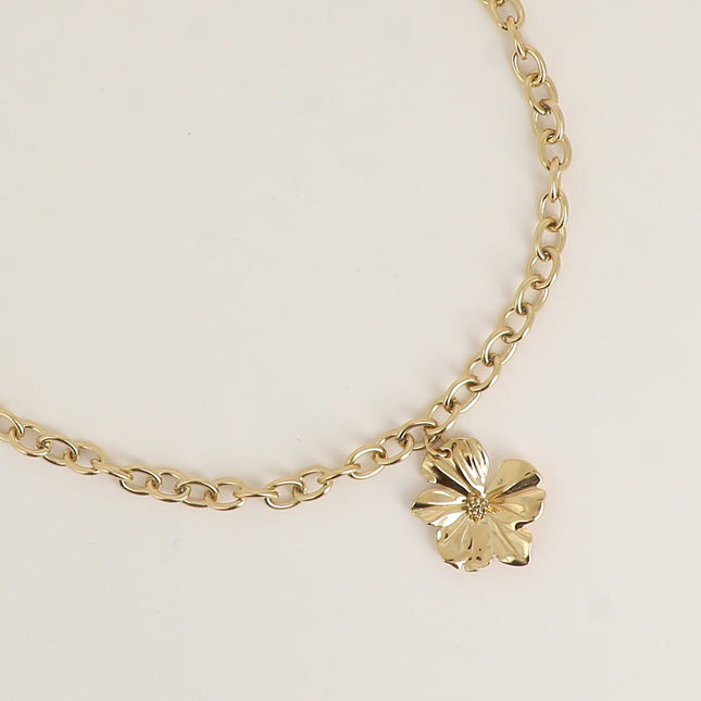 Collier - maillons ovales et pendentif fleur